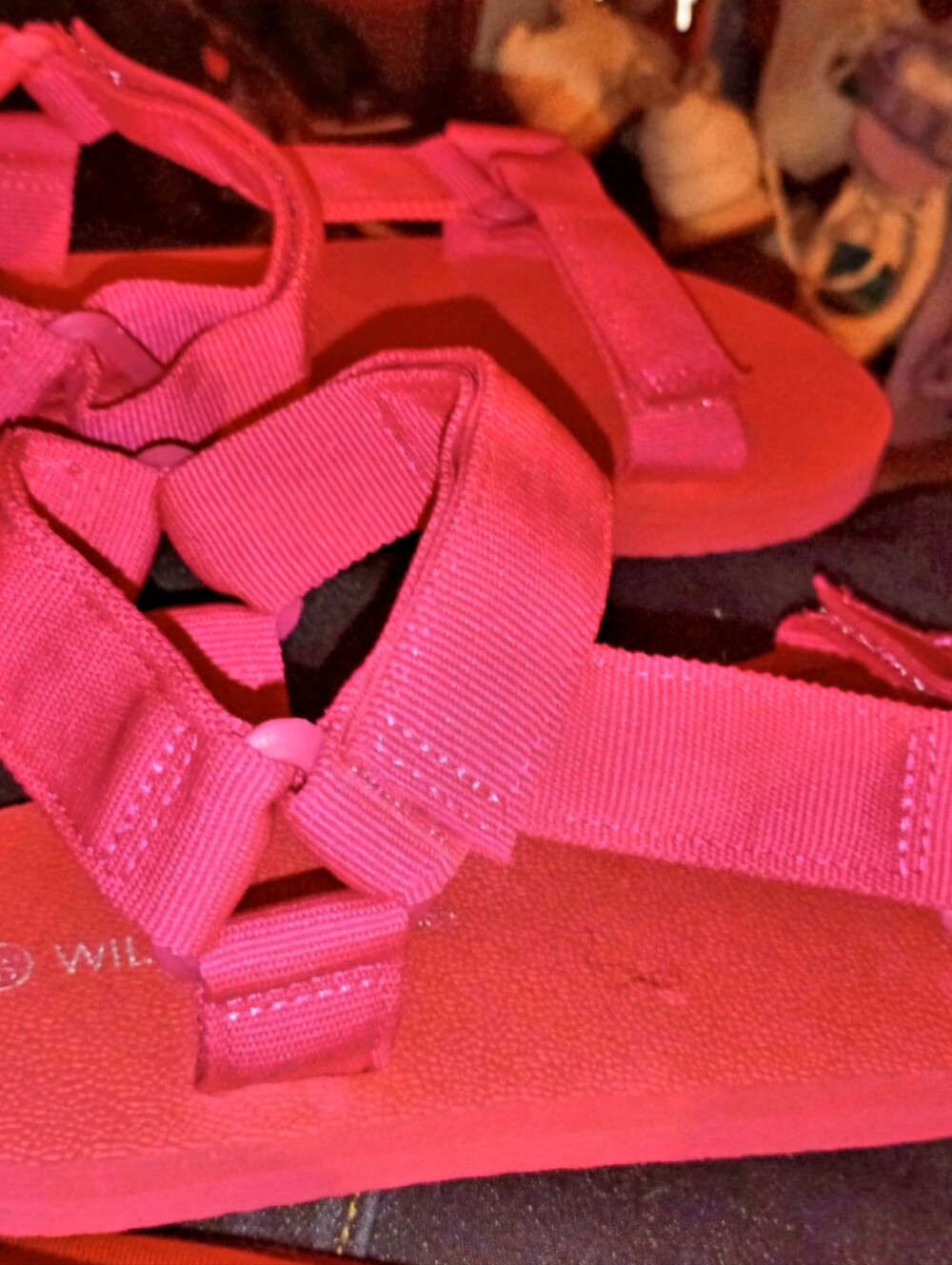 Wild Fable Strappy Sandals Pink Sport Utility Sandals Size 5.5 New Open Box